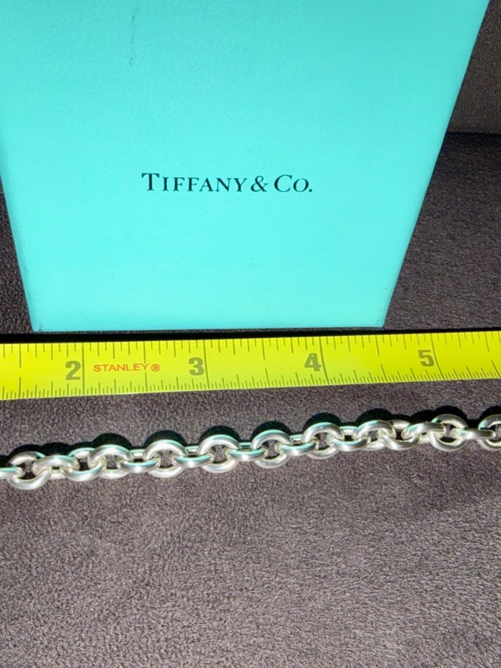 Authentic Vintage 2003 Tiffany & Co. Sterling Silver Heart Tag Toggle Bracelet - Picture 4 of 8